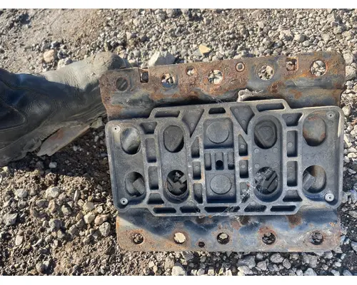 MACK CT713 Engine Mounts