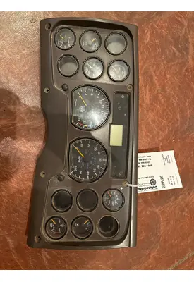 MACK CT713 Instrument Cluster