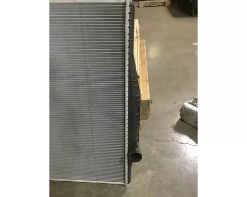 MACK CT713 Radiator