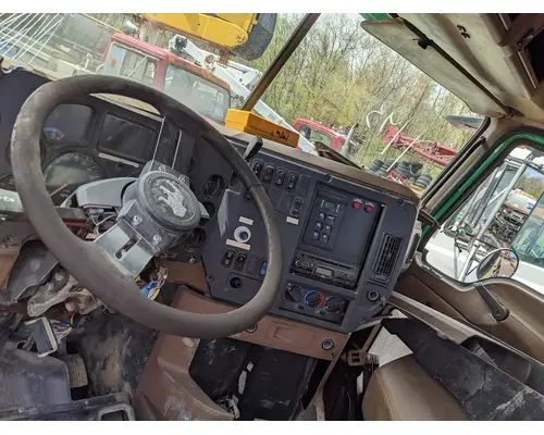 MACK CT813 Cab Mount