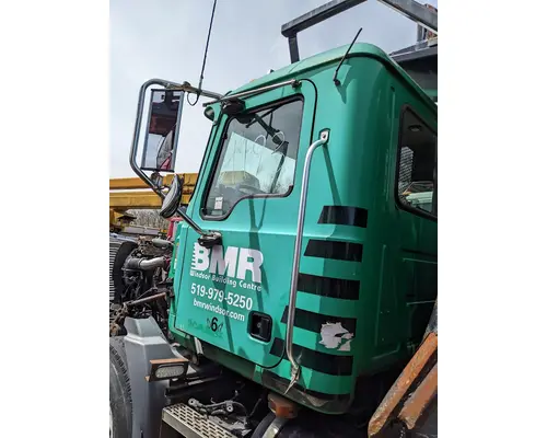 MACK CT813 Cab Mount