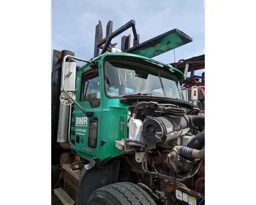 MACK CT813 Cab Mount