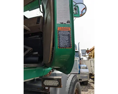 MACK CT813 Cab Mount