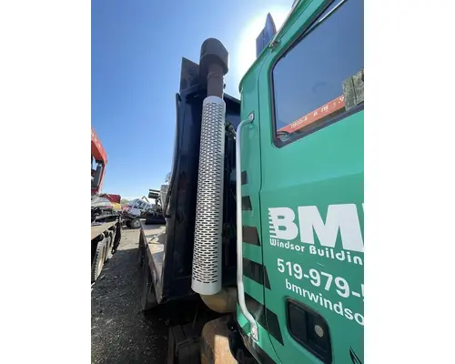 MACK CT813 Complete Vehicle