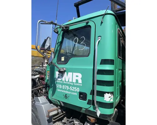 MACK CT813 Complete Vehicle
