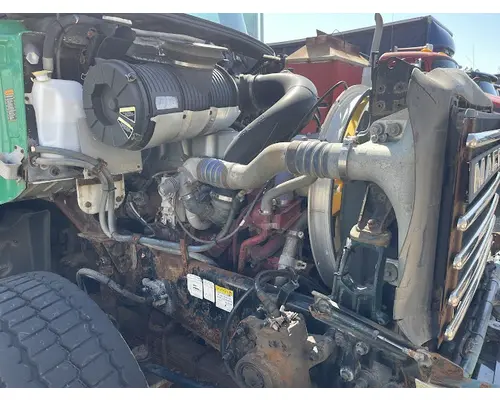 MACK CT813 Complete Vehicle