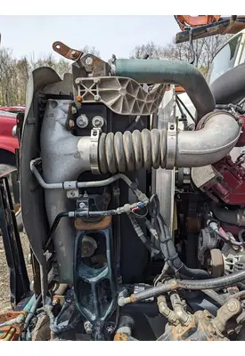 MACK CT813 Radiator