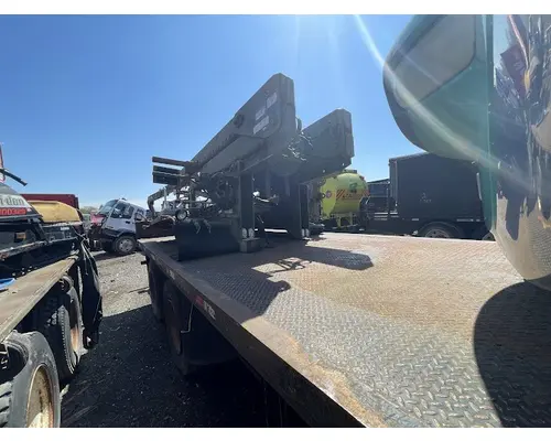 MACK CT813 Rebuilders