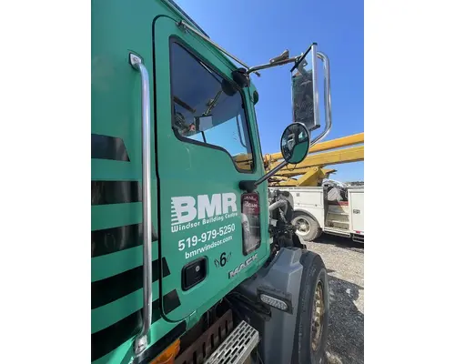 MACK CT813 Rebuilders