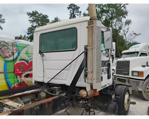 MACK CTP713 Cab
