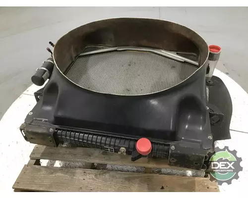 MACK CTP713 Radiator