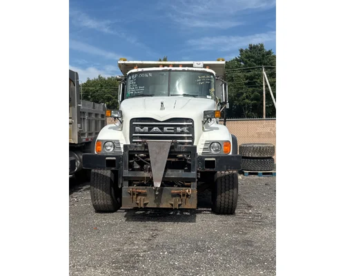 MACK CV712 Complete Vehicle