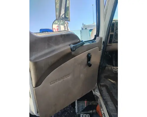 MACK CV713 GRANITE Cab