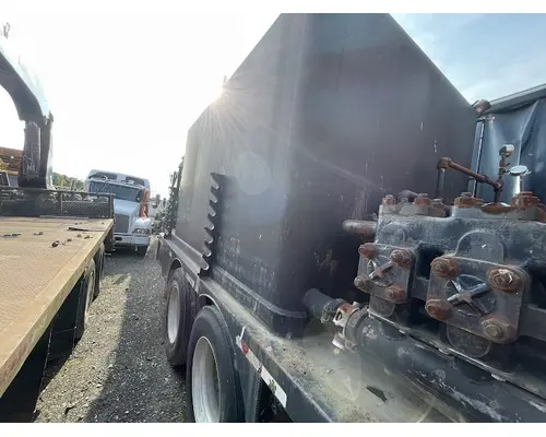MACK CV713 GRANITE Complete Vehicle