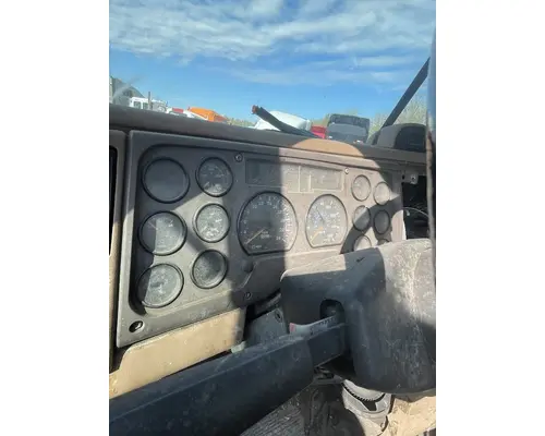 MACK CV713 GRANITE Complete Vehicle