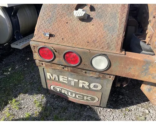 MACK CV713 GRANITE Complete Vehicle