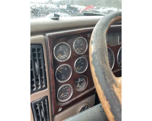 MACK CV713 GRANITE Complete Vehicle