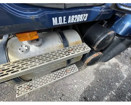 MACK CV713 GRANITE Complete Vehicle