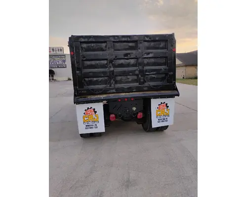 MACK CV713 GRANITE Complete Vehicle