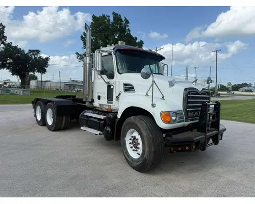 MACK CV713 GRANITE Complete Vehicle
