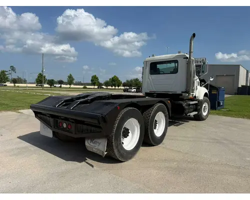 MACK CV713 GRANITE Complete Vehicle