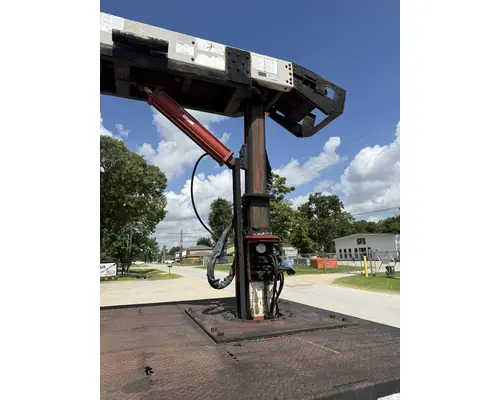 MACK CV713 GRANITE Complete Vehicle