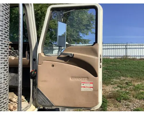 MACK CV713 GRANITE Door Assembly, Front