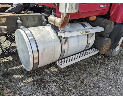 MACK CV713 GRANITE Fuel Tank
