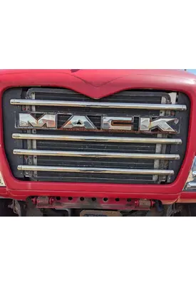MACK CV713 GRANITE Grille