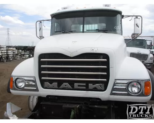 MACK CV713 GRANITE Hood