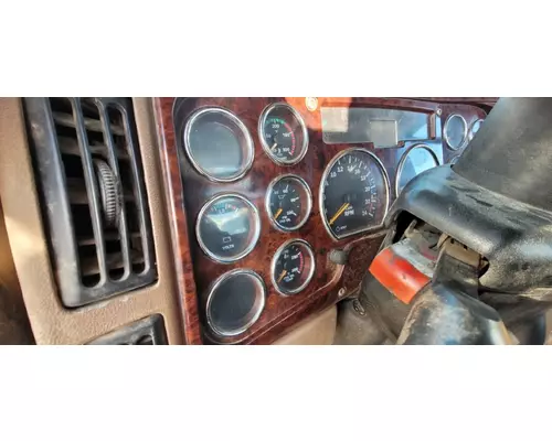 MACK CV713 GRANITE Instrument Cluster