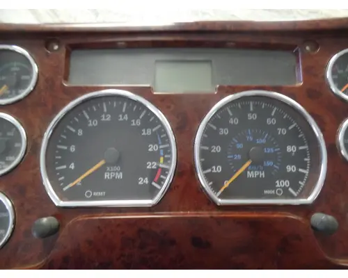 MACK CV713 GRANITE Instrument Cluster
