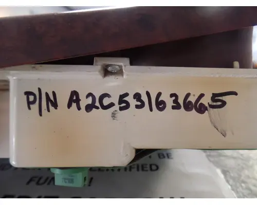 MACK CV713 GRANITE Instrument Cluster