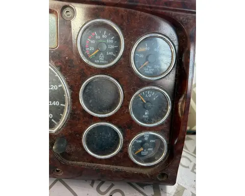 MACK CV713 GRANITE Instrument Cluster