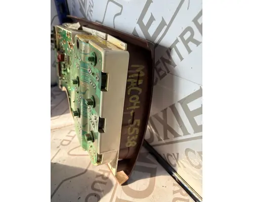 MACK CV713 GRANITE Instrument Cluster