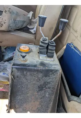 MACK CV713 GRANITE PTO/PTO Controls