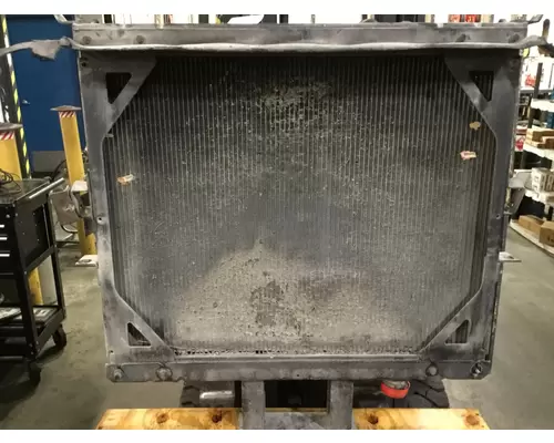 MACK CV713 GRANITE Radiator