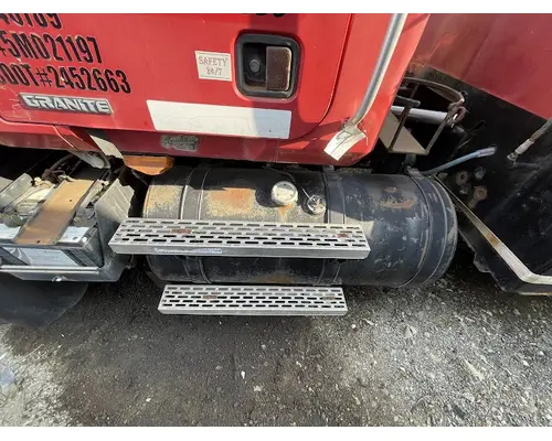 MACK CV713 GRANITE Rebuilders