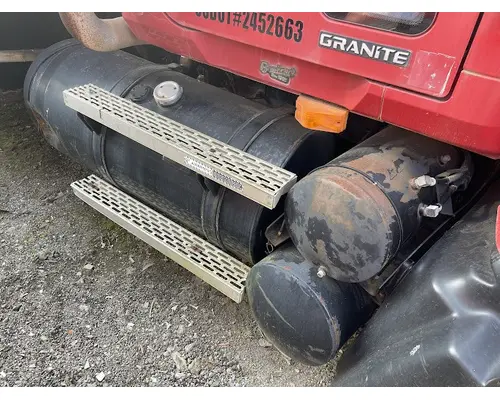 MACK CV713 GRANITE Rebuilders