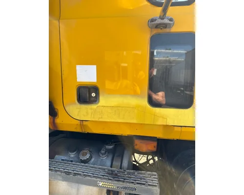 MACK CV713GRANITE Complete Vehicle