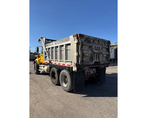 MACK CV713GRANITE Complete Vehicle