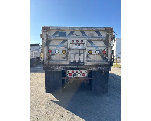 MACK CV713GRANITE Complete Vehicle