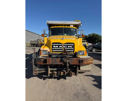MACK CV713GRANITE Complete Vehicle