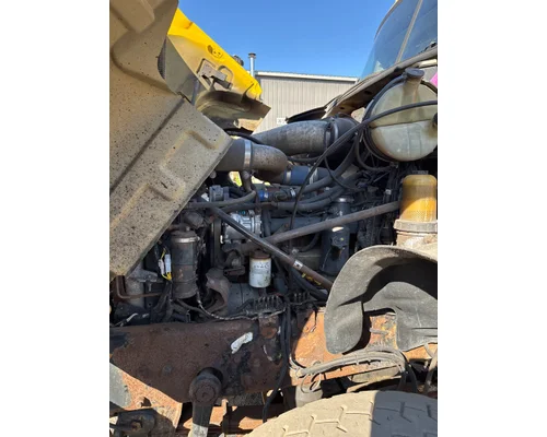 MACK CV713GRANITE Complete Vehicle