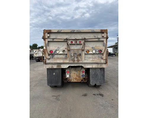 MACK CV713GRANITE Complete Vehicle
