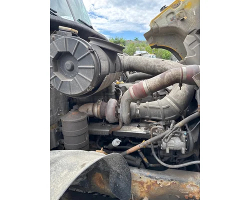 MACK CV713GRANITE Complete Vehicle