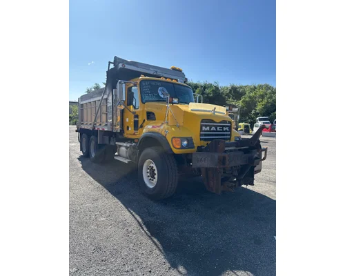MACK CV713GRANITE Complete Vehicle