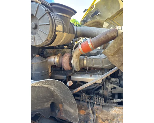 MACK CV713GRANITE Complete Vehicle