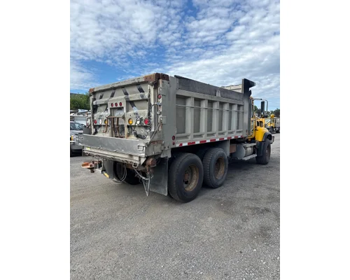 MACK CV713GRANITE Complete Vehicle