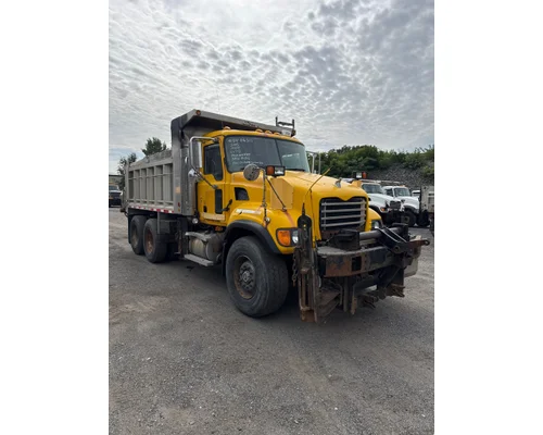 MACK CV713GRANITE Complete Vehicle